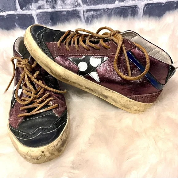 Auth. EUC Golden Goose, super rare, Mid/Star Bordeau trainers in Ametista Lame’